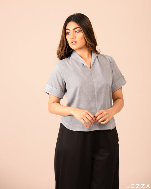 Hip Length Top With Decorative Collar 52722
